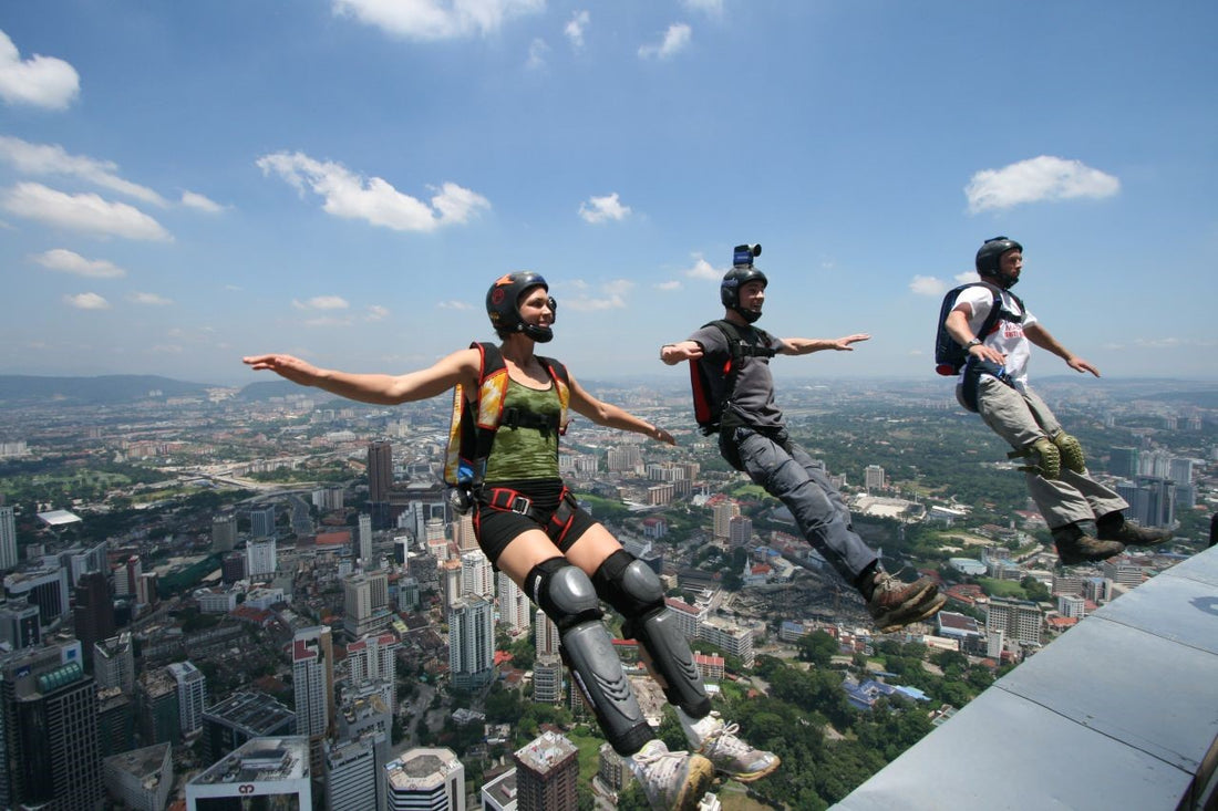 Base Jumping: CrayCray - Yes or No?