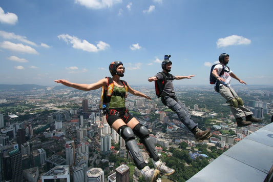 Base Jumping: CrayCray - Yes or No?